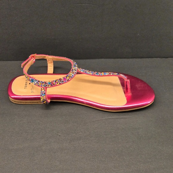 New Torrid x Betsey Johnson Sandals Magenta Rainbow Rhinestone T-Strap 9WW Wide - Picture 4 of 11
